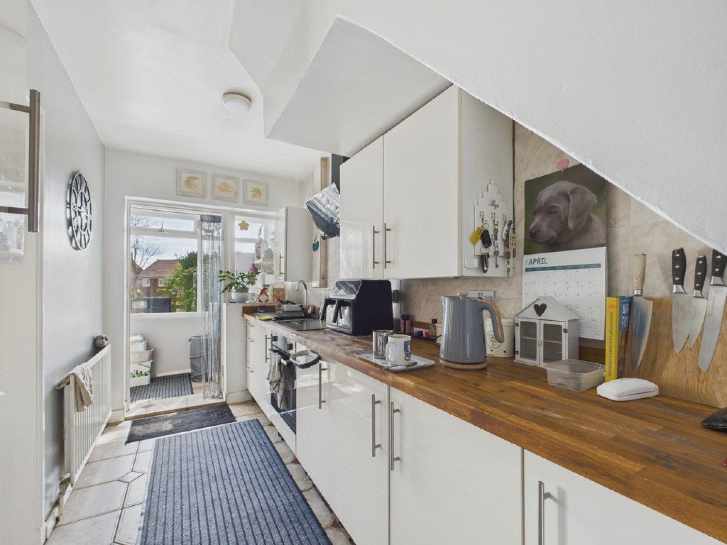 Saville Road, Whiston