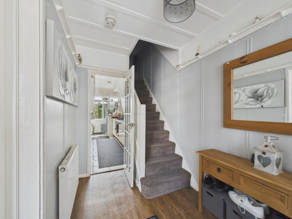 Saville Road, Whiston