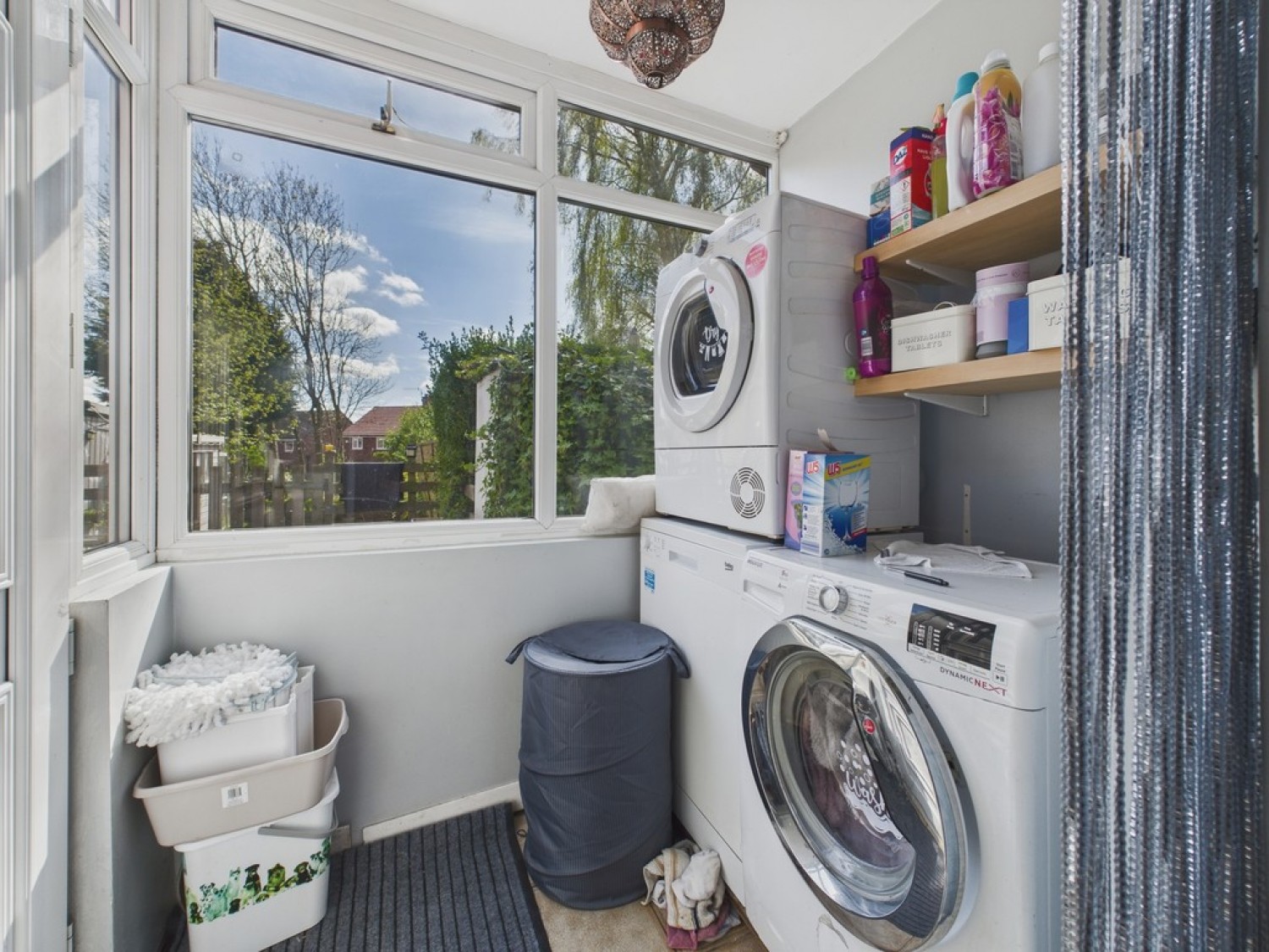 Saville Road, Whiston