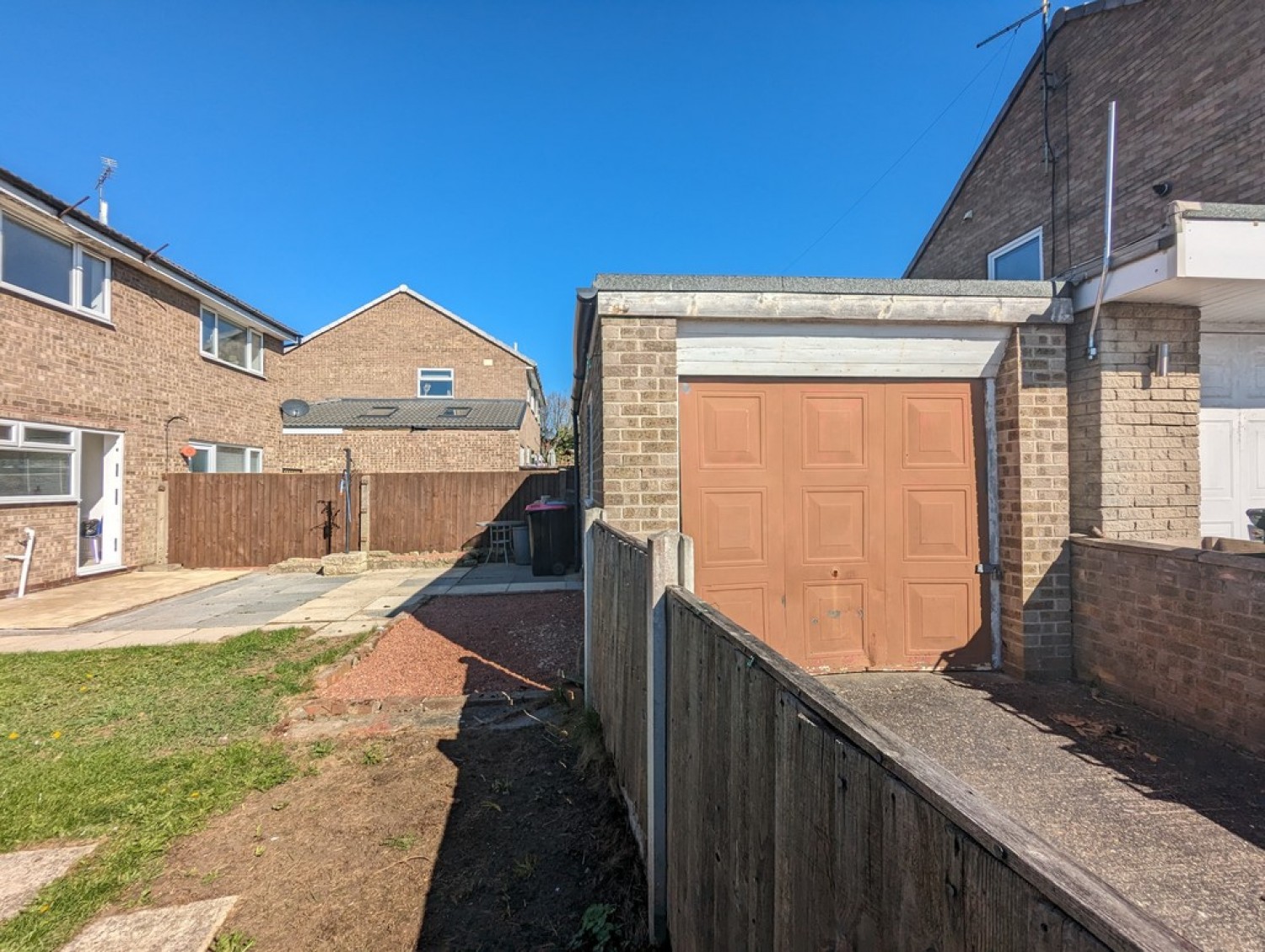 Birkdale Avenue, Dinnington
