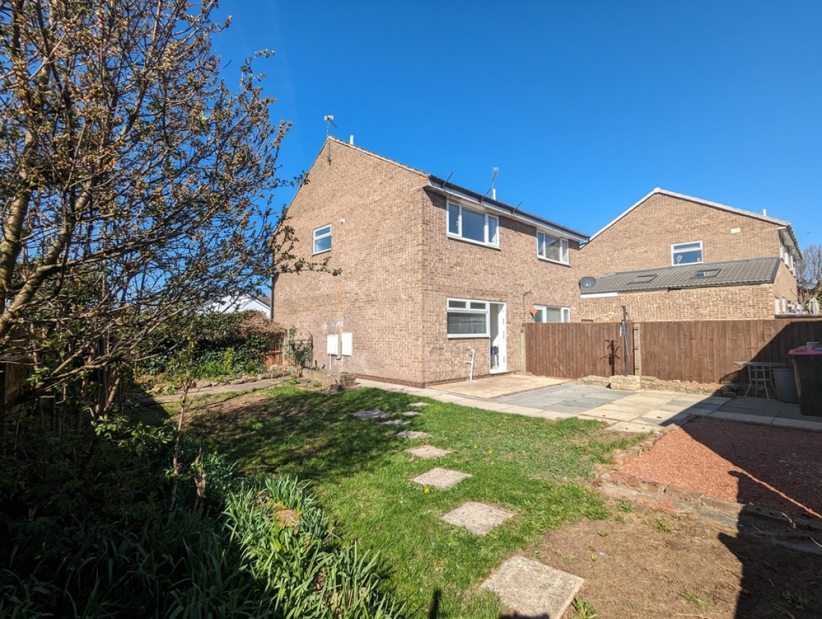 Birkdale Avenue, Dinnington