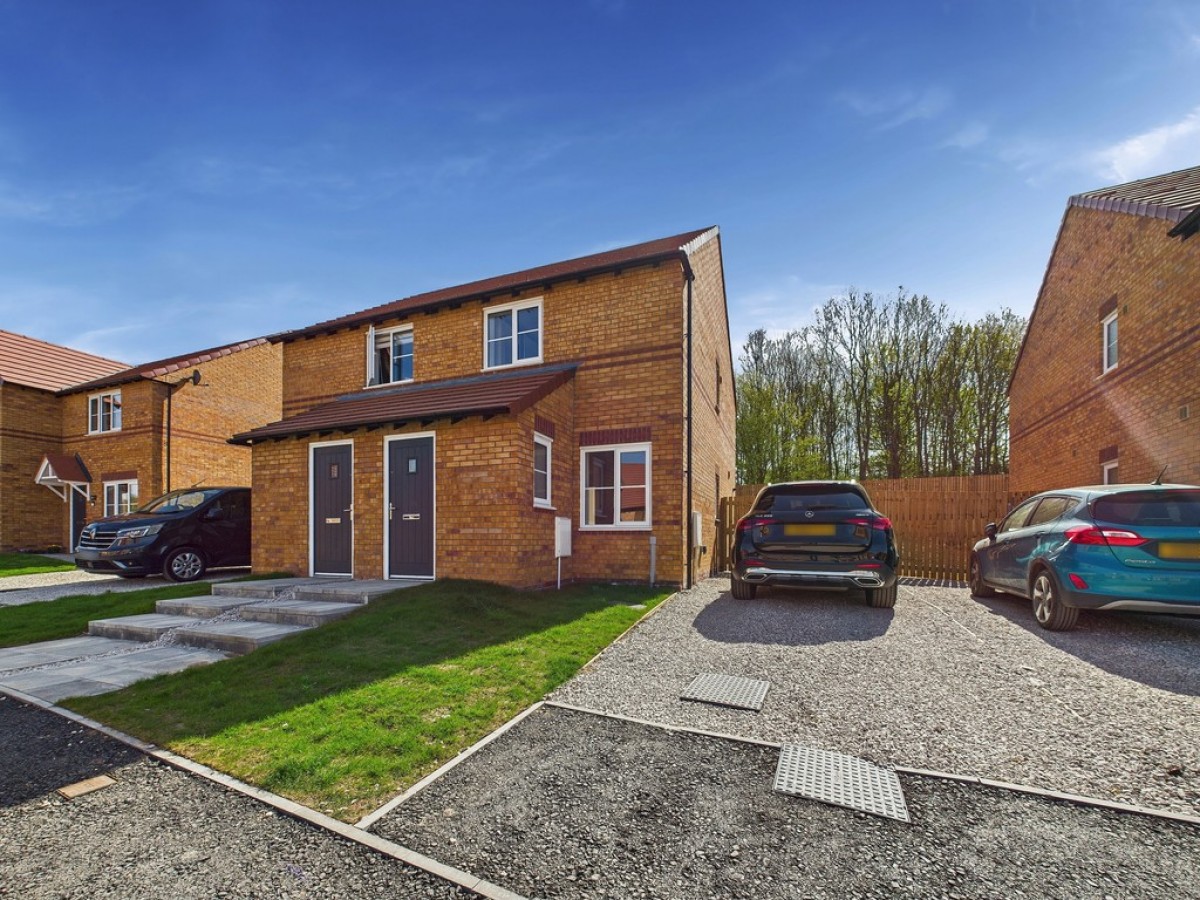 Curlew Street, Poolsbrook