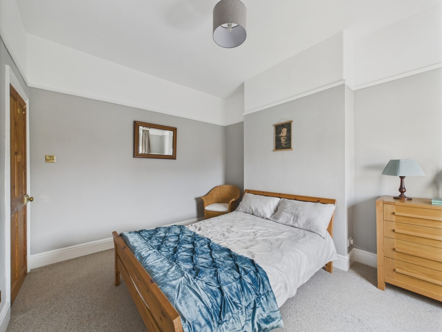 3 bedroom House for Sale Broom Grove, Off Broom Road