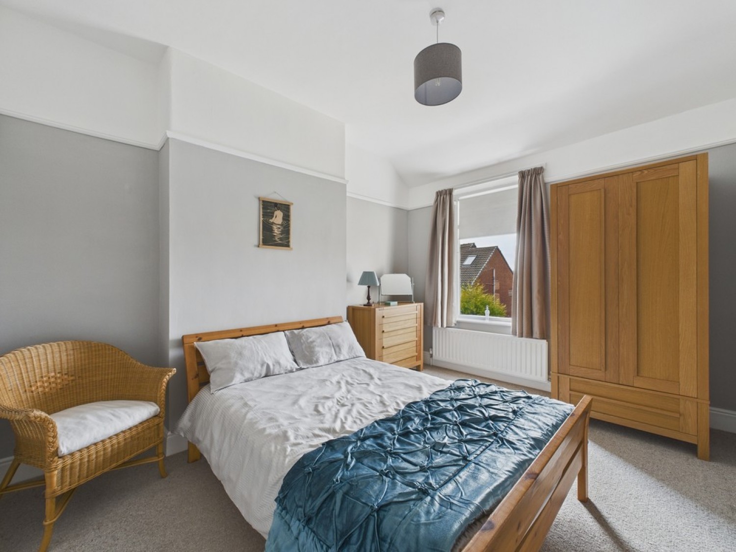 3 bedroom House for Sale Broom Grove, Off Broom Road