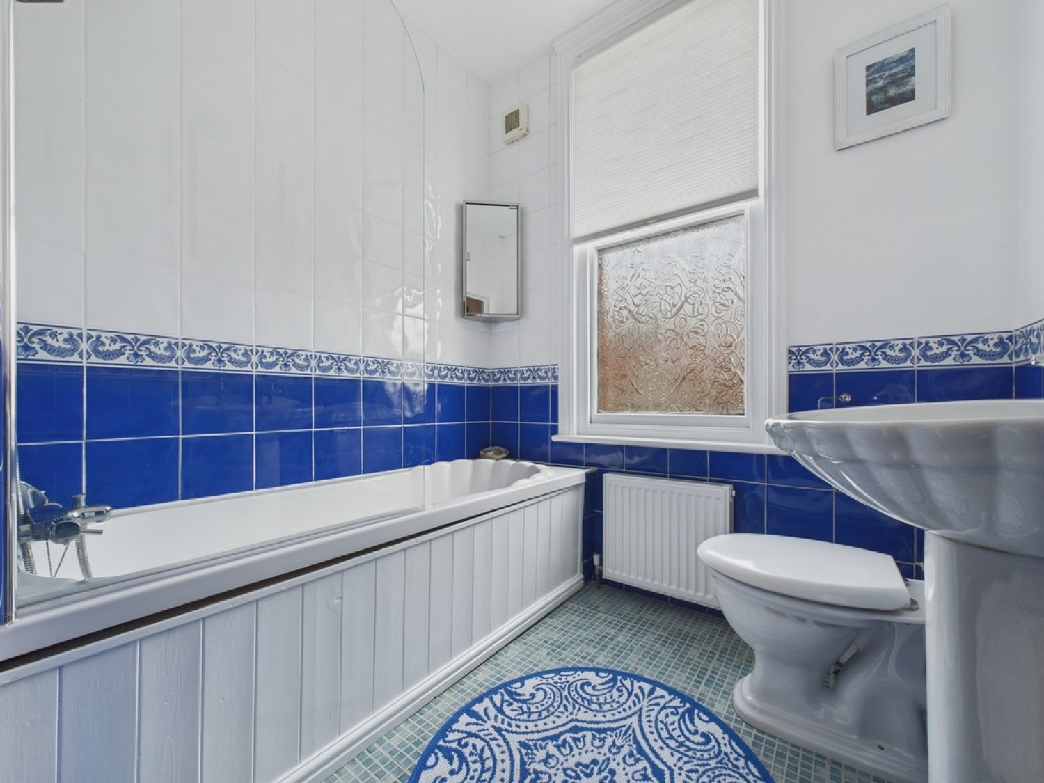 3 bedroom House for Sale Broom Grove, Off Broom Road