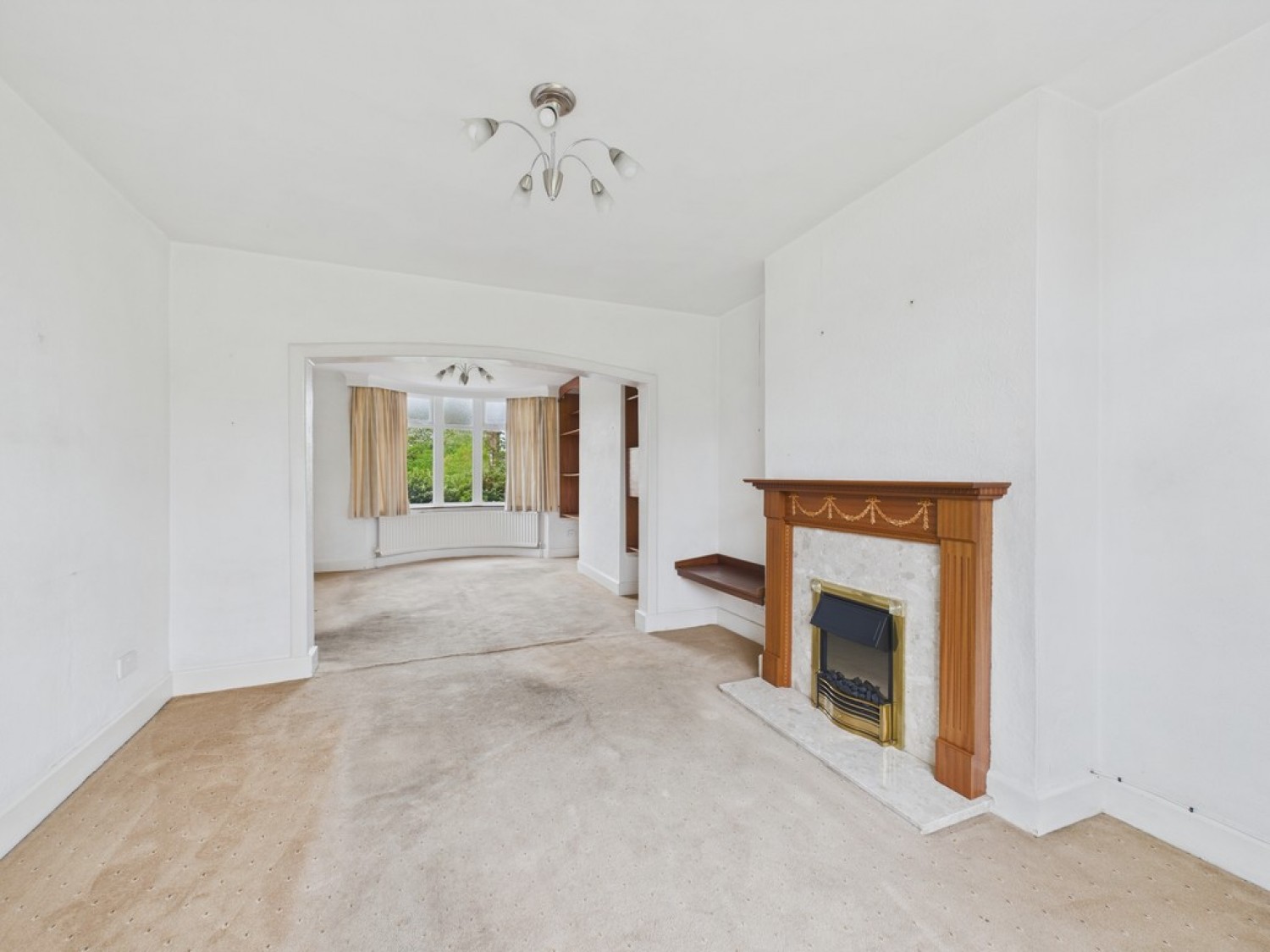 East Bawtry Road, Whiston