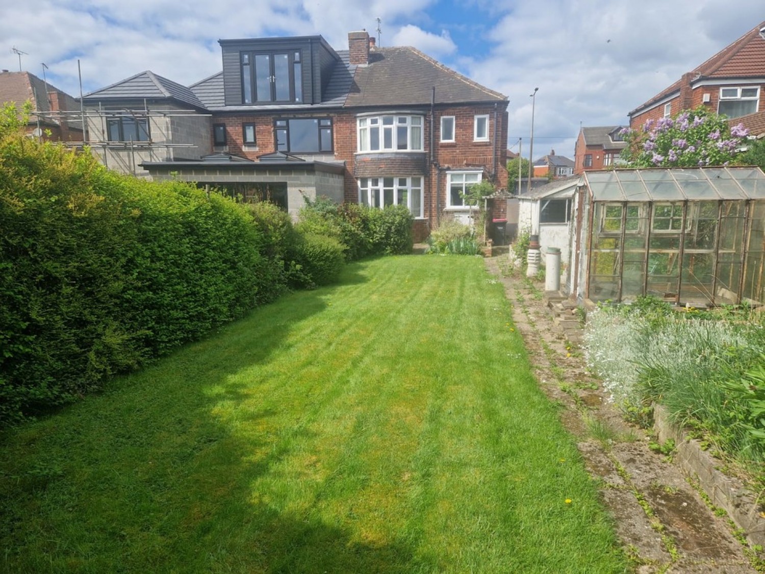 East Bawtry Road, Whiston