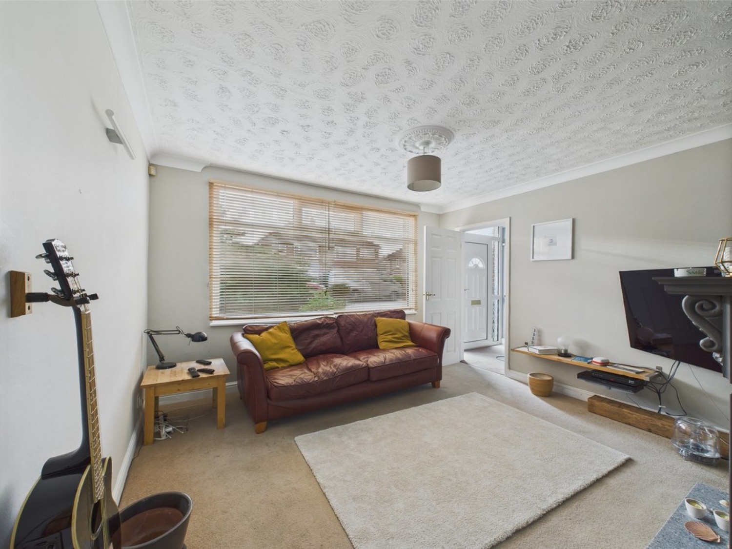 3 bedroom House in Warren Road, Wickersley