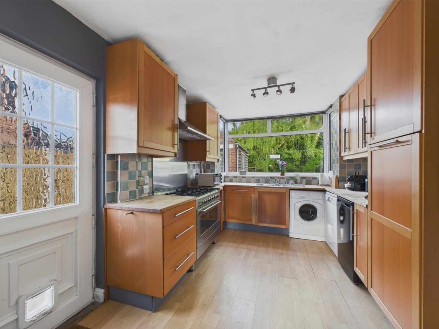 3 bedroom House in Warren Road, Wickersley