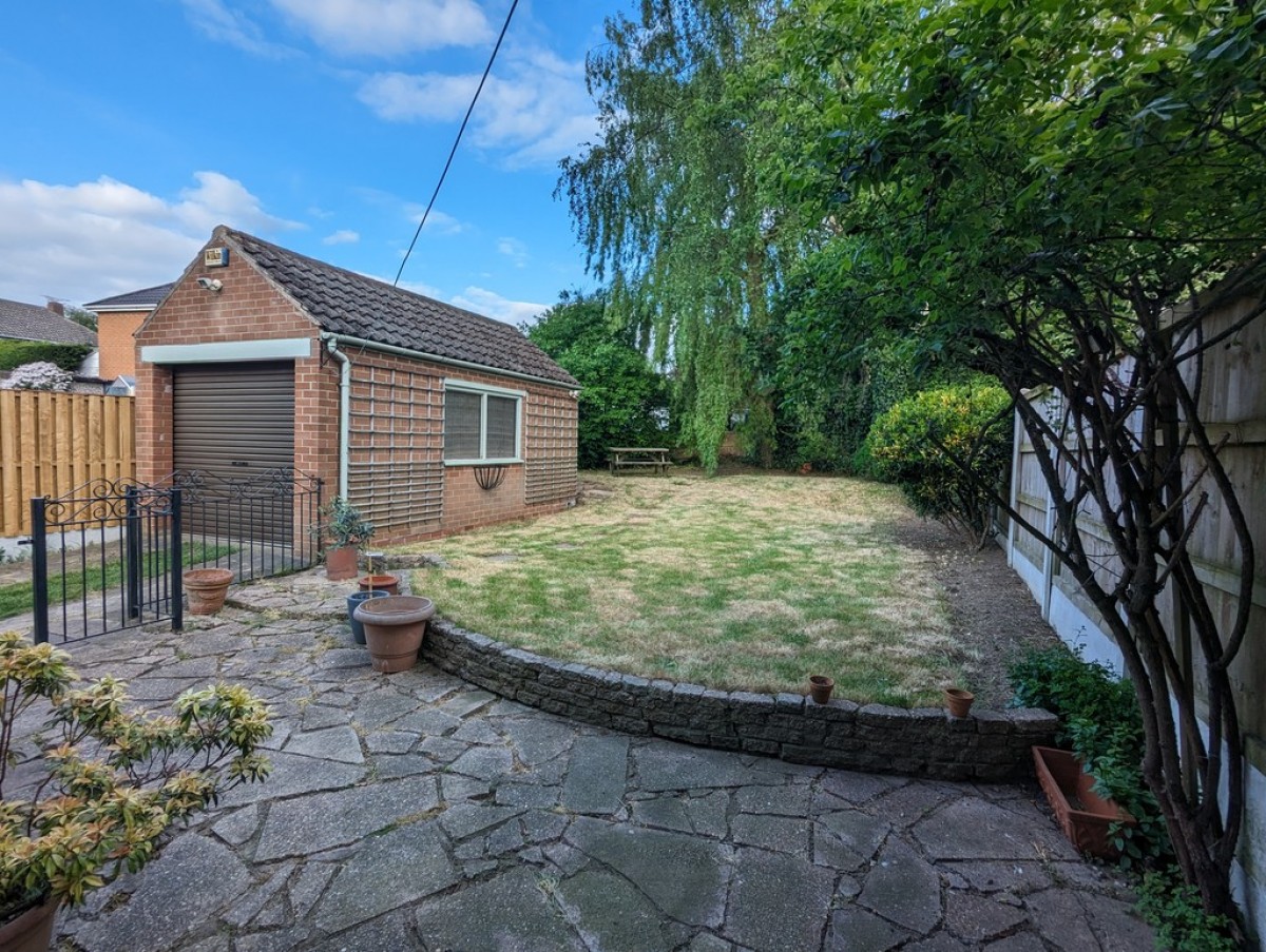 Warren Road, Wickersley