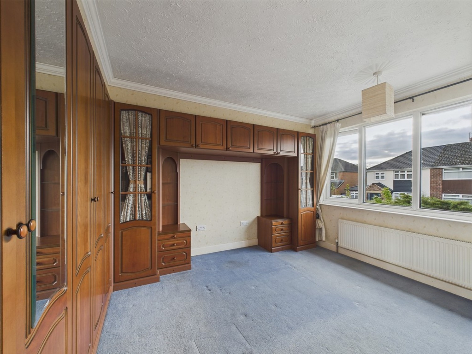 3 bedroom House in Warren Road, Wickersley