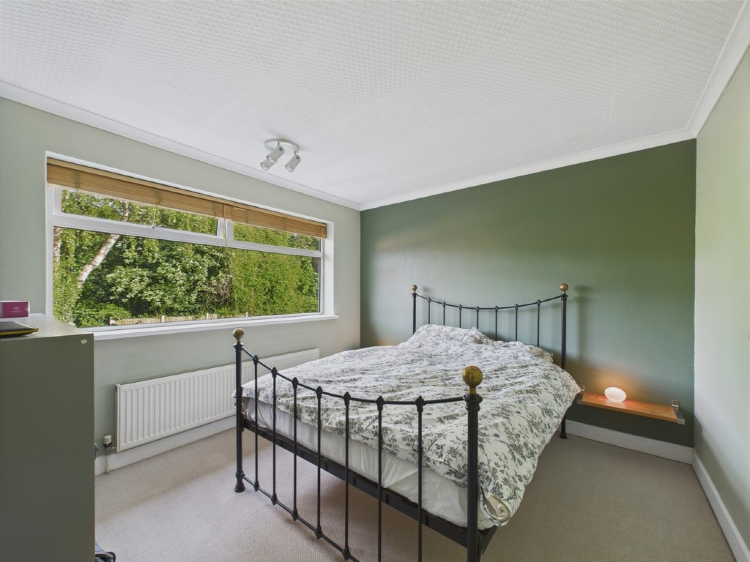 3 bedroom House in Warren Road, Wickersley