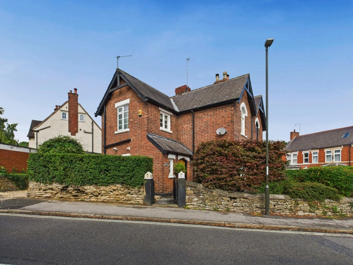 Old Hall Road, Brampton, Chesterfield