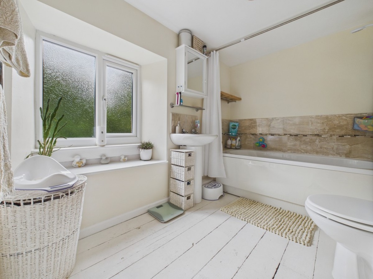 Broomfield Cottage, Broom Crescent, Broom