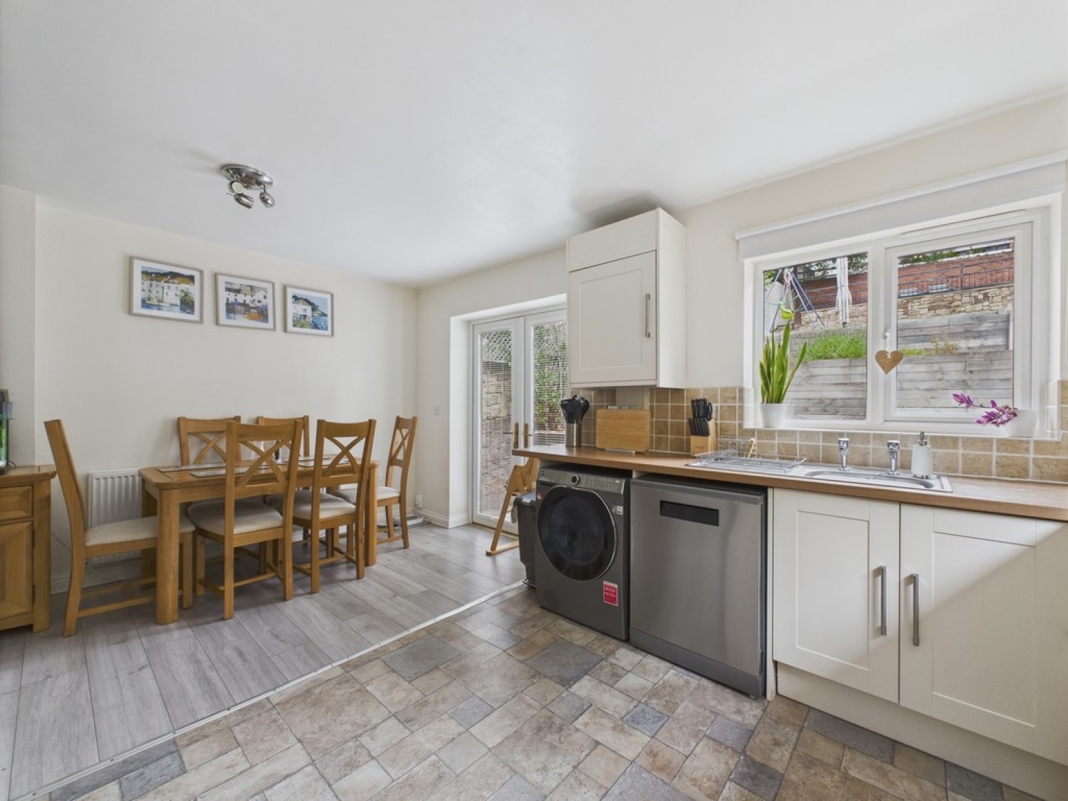 Broomfield Cottage, Broom Crescent, Broom