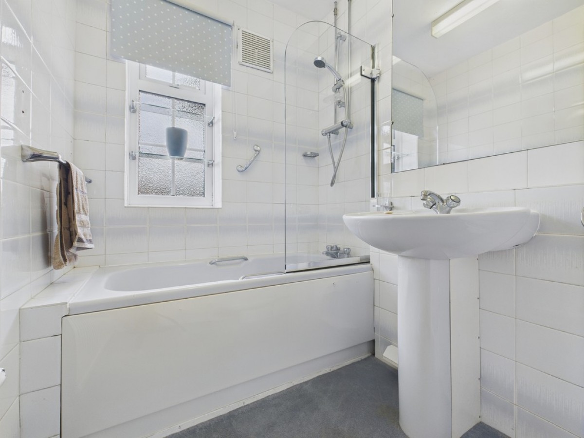 Rhodes Avenue, Newbold, Chesterfield