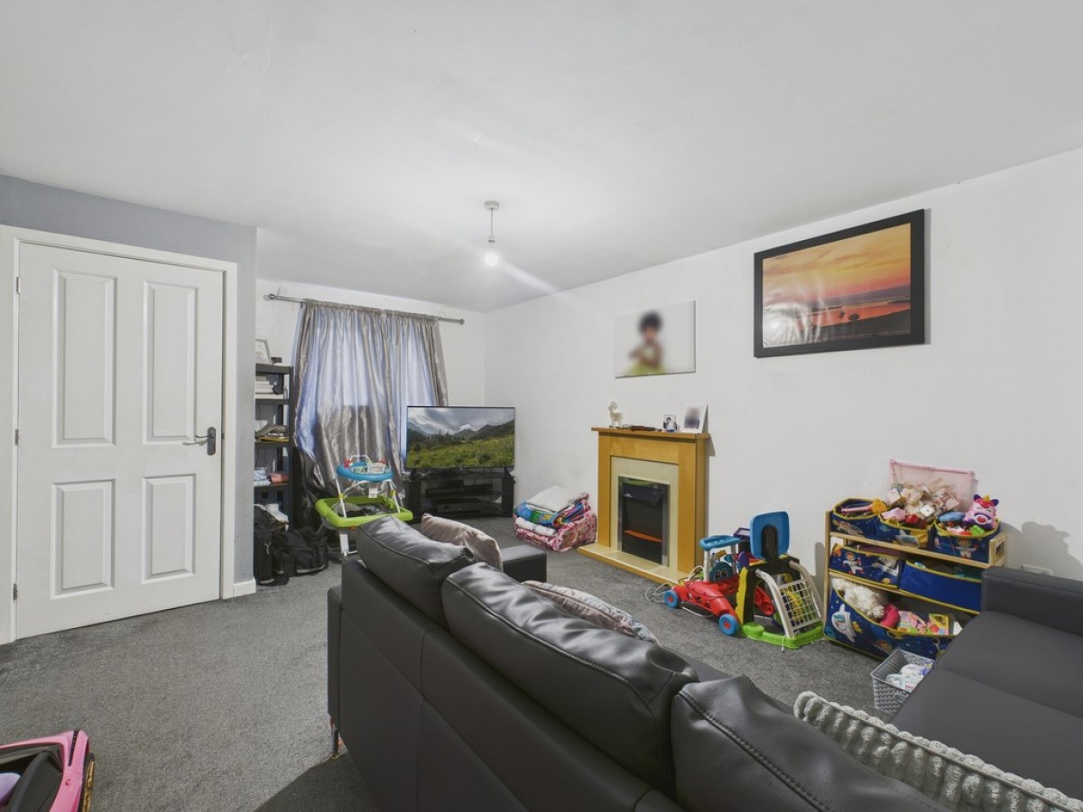 Lincoln Way, North Wingfield