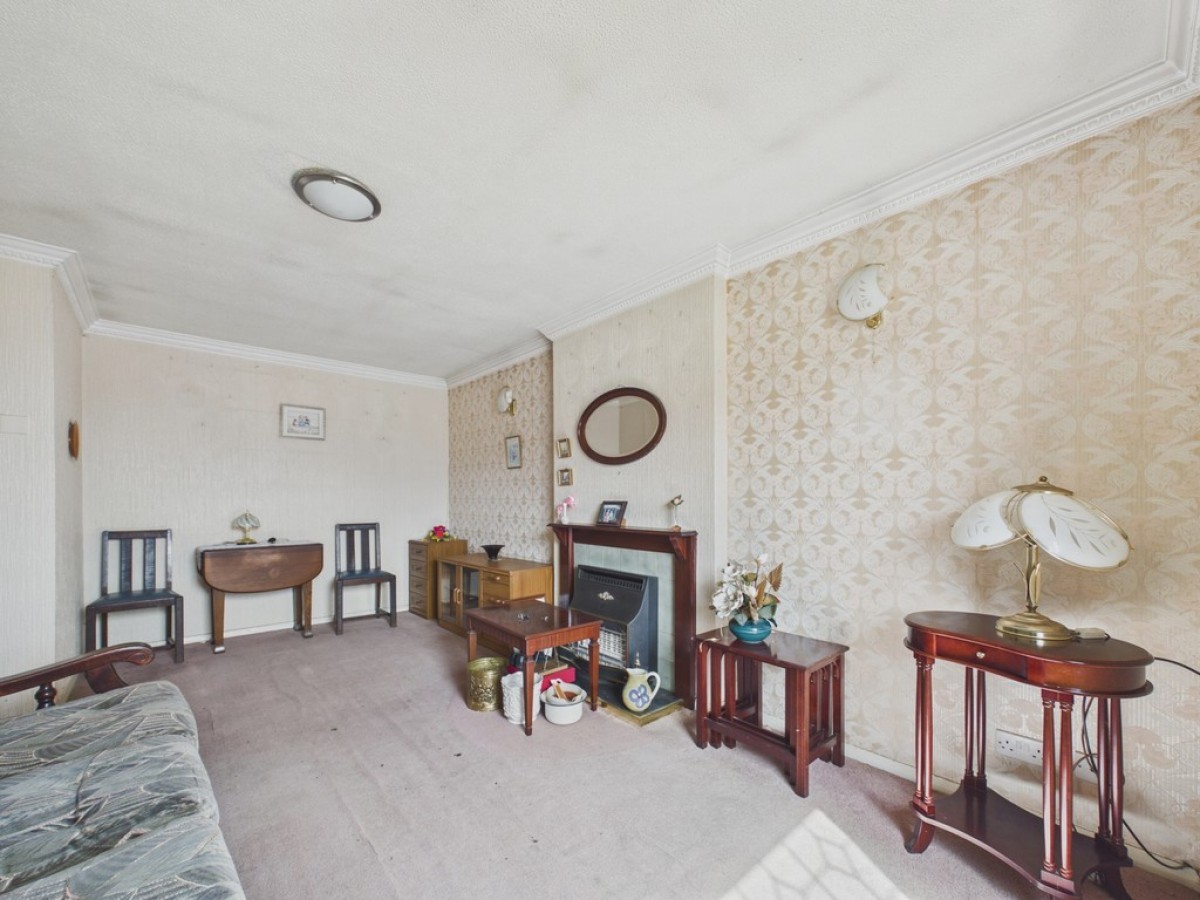 Caraway Grove, Swinton