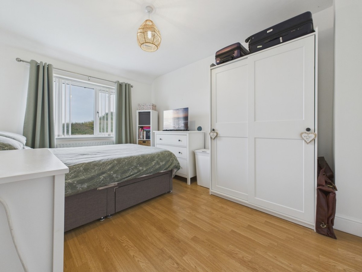 Robertsons Avenue, Duckmanton