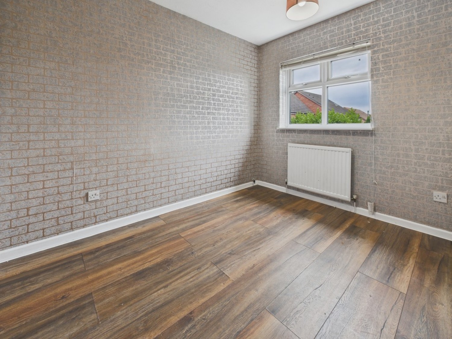 Tollbridge Road, Woodthorpe