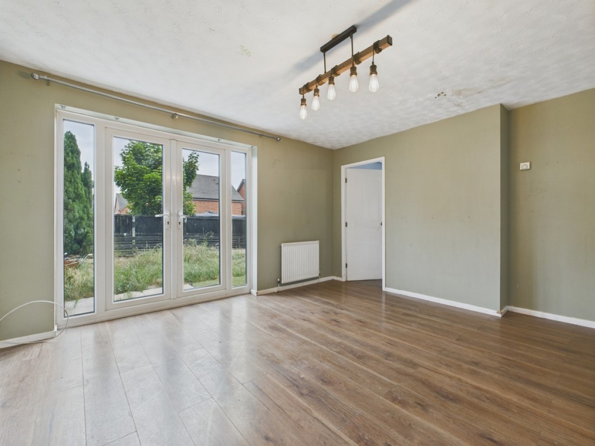 Tollbridge Road, Woodthorpe