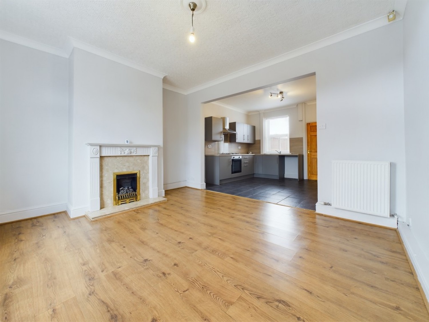 2 bedroom House for Sale Wath Road, Wombwell
