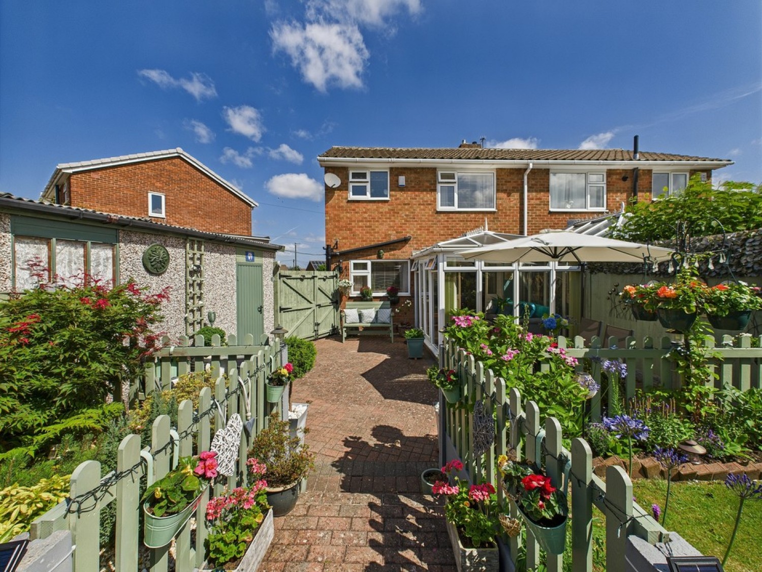 3 bedroom House in Glenfield Crescent, Newbold