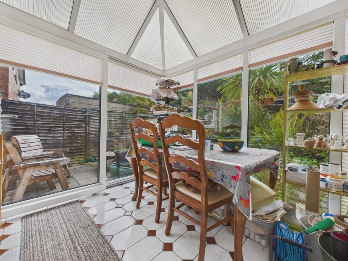 Handley Road, New Whittington