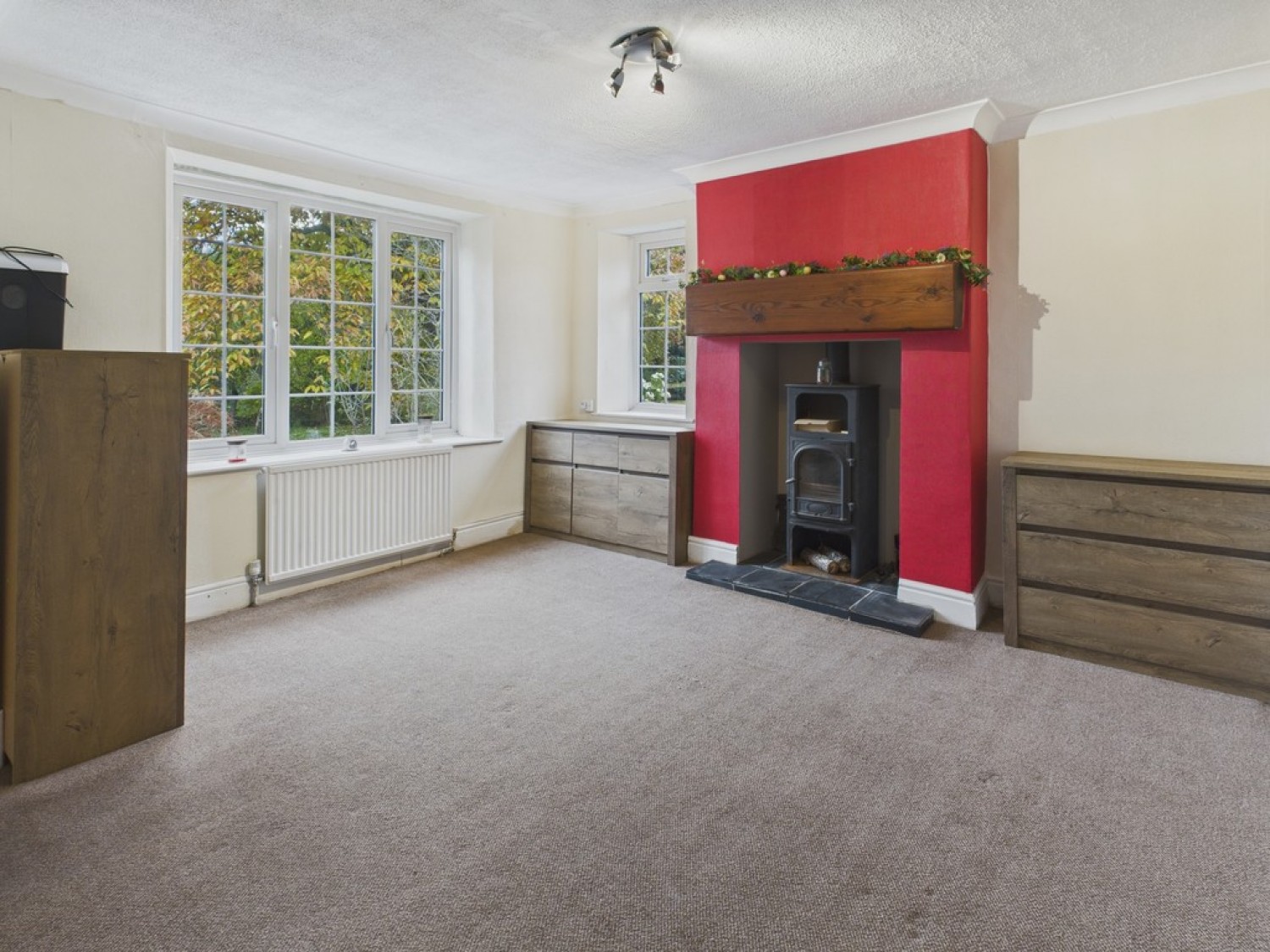 4 bedroom House for Sale Chesterfield Road, Calow