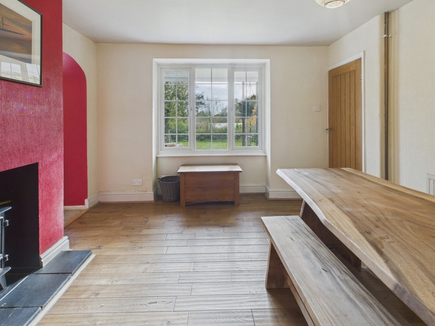 4 bedroom House for Sale Chesterfield Road, Calow