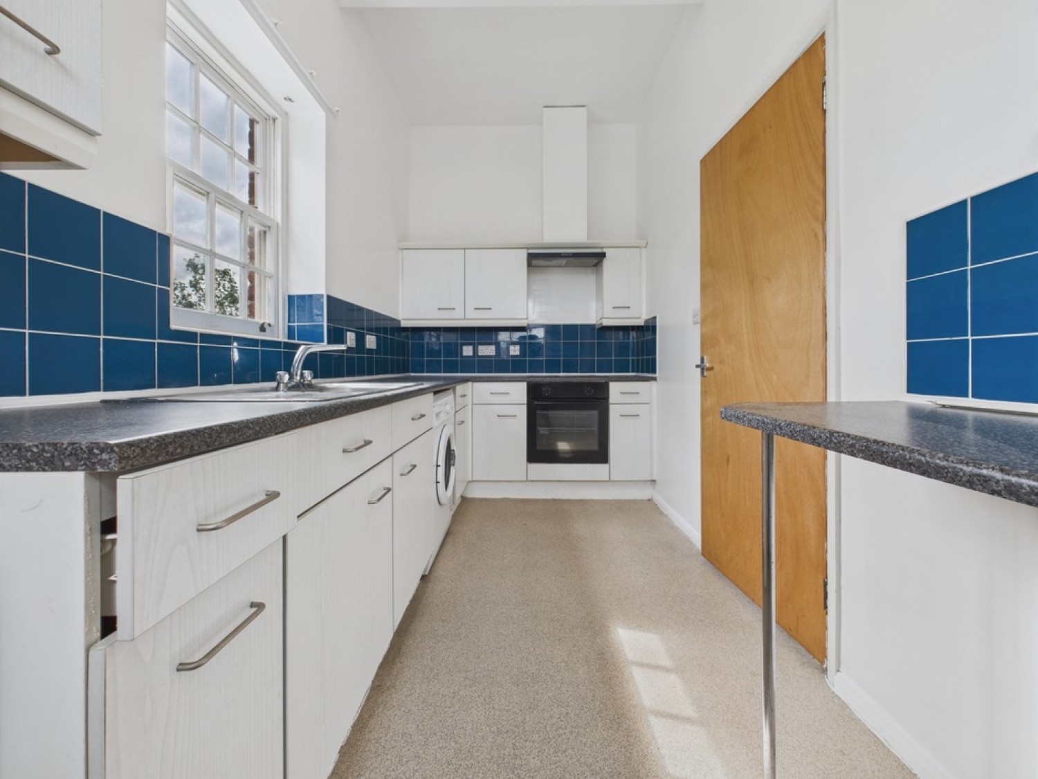 Manvers Court, Nightingale Close