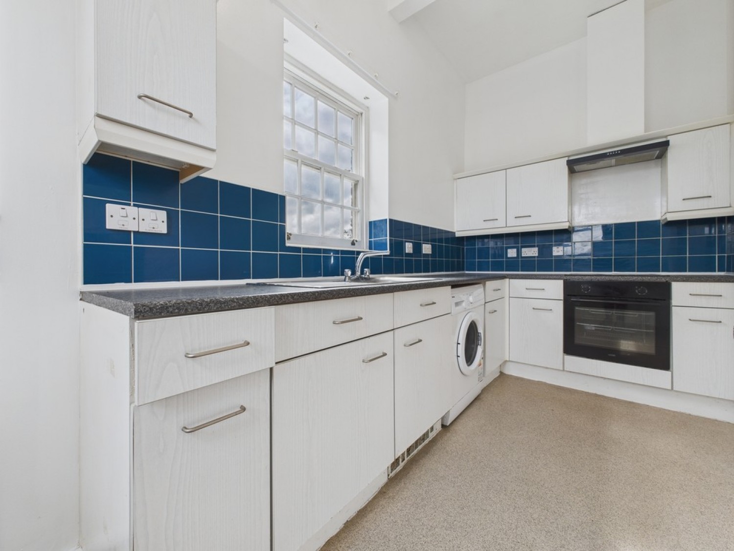 Manvers Court, Nightingale Close