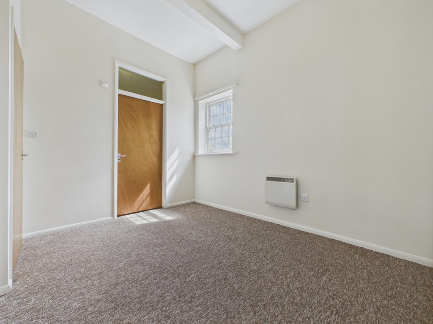 Manvers Court, Nightingale Close