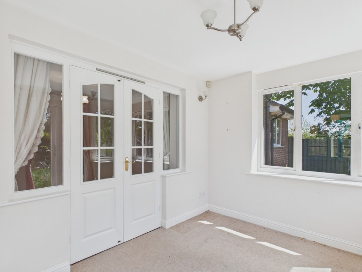 4 bedroom House for Sale Mair Court, Moorgate