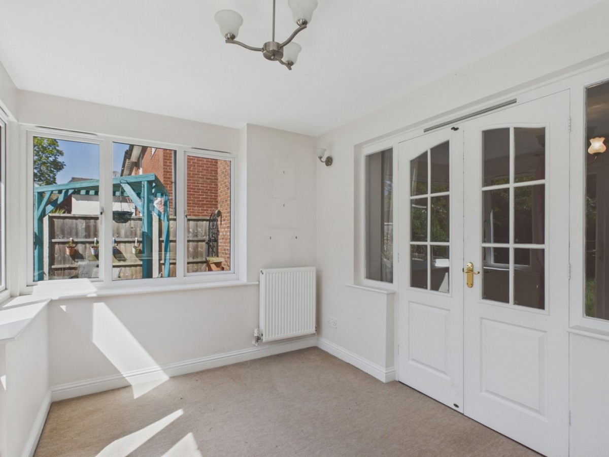 Mair Court, Moorgate