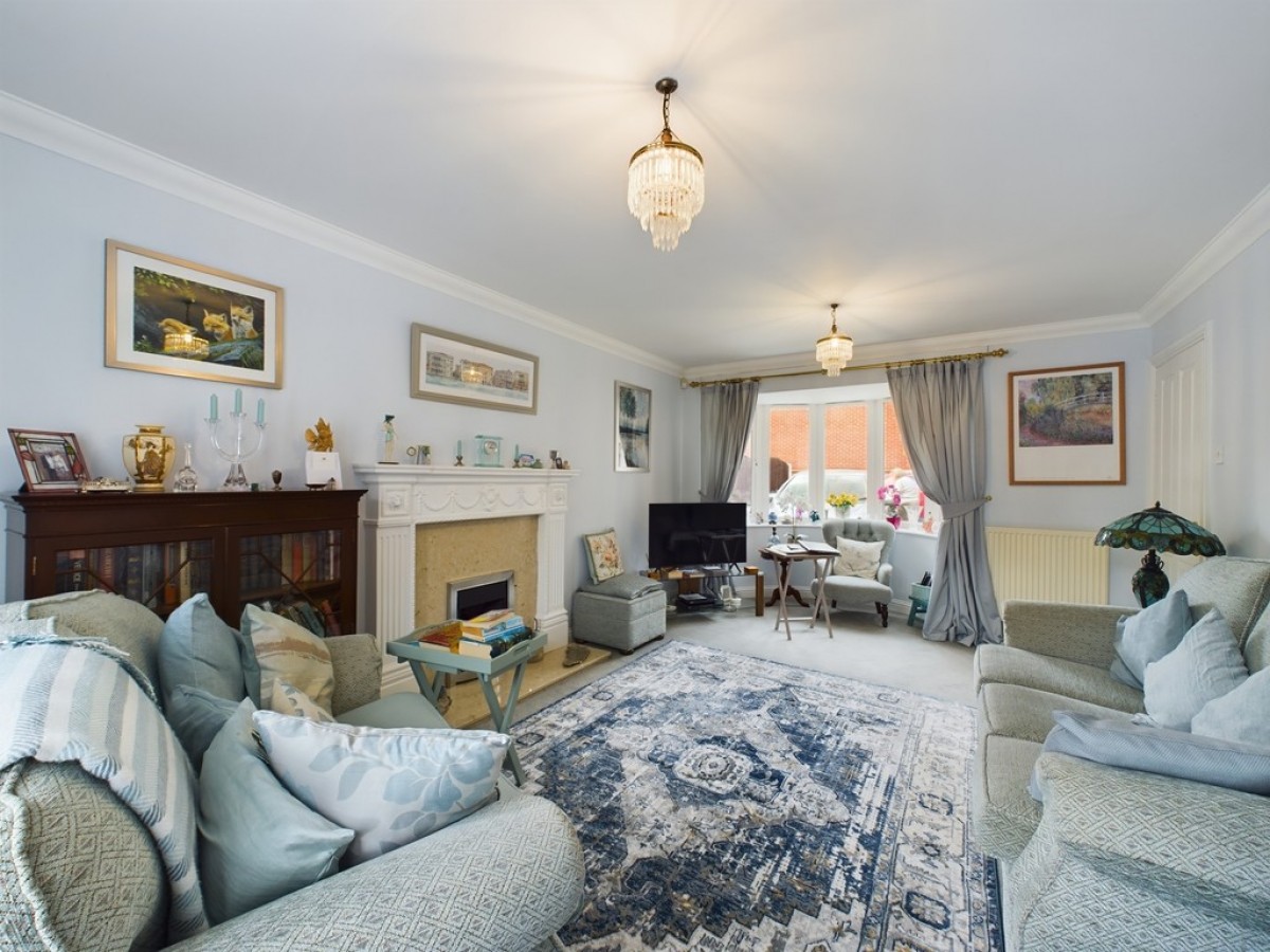 Mair Court, Moorgate