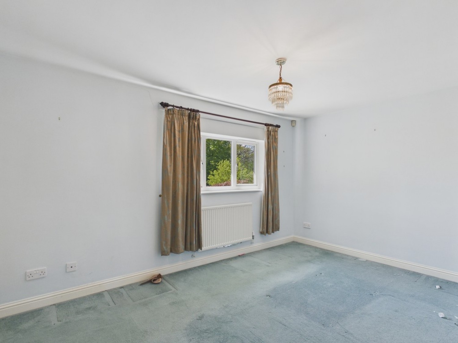 4 bedroom House for Sale Mair Court, Moorgate