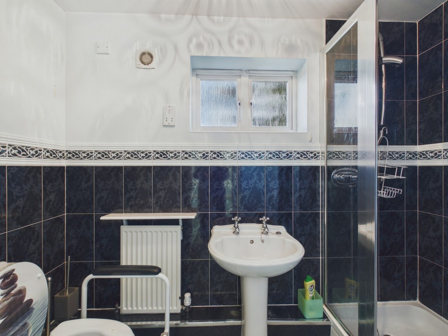 4 bedroom House for Sale Mair Court, Moorgate