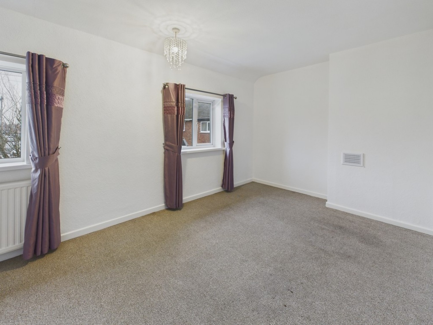 2 bedroom House for Sale 99 St Lawrence Avenue