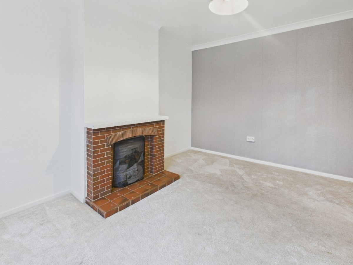 99 St Lawrence Avenue