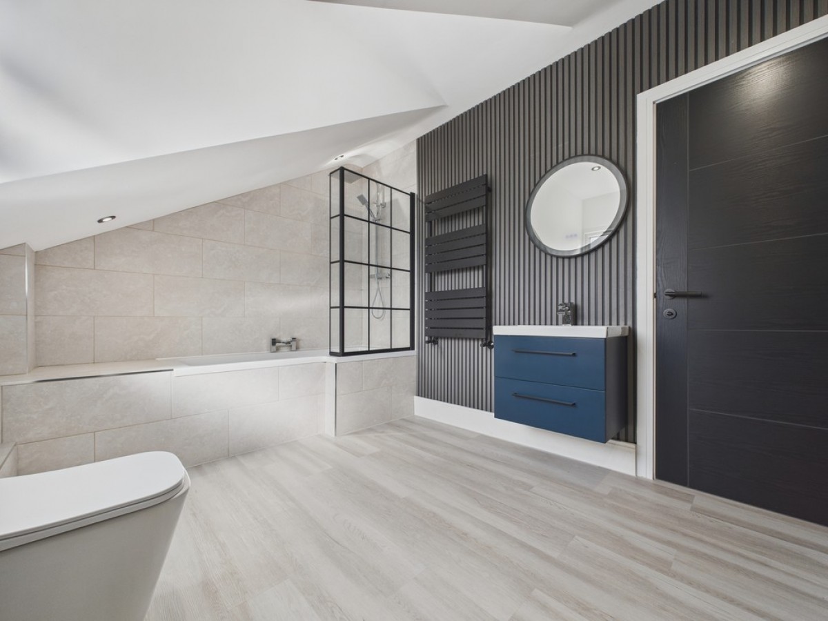 Flat 5, 21 Rockcliffe Road