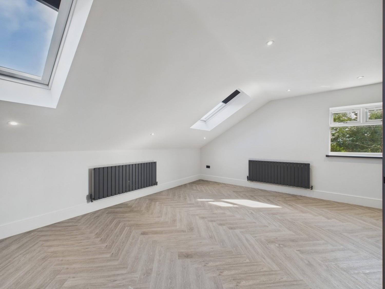 Flat 5, 21 Rockcliffe Road