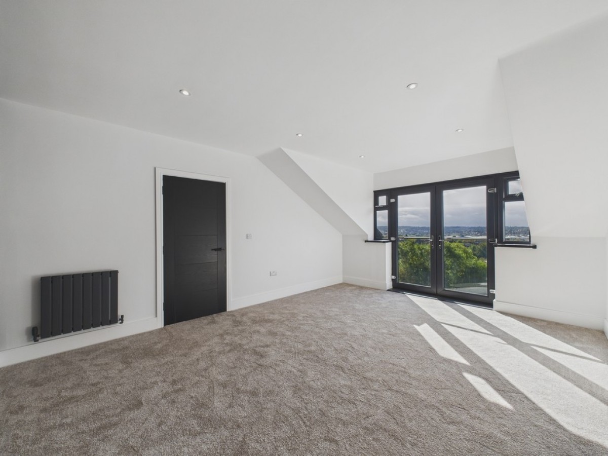 Flat 5, 21 Rockcliffe Road