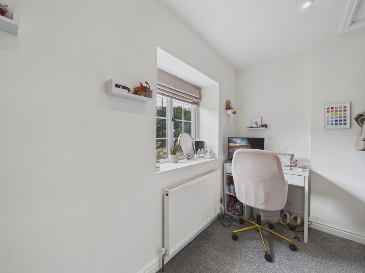 Front Street, Treeton