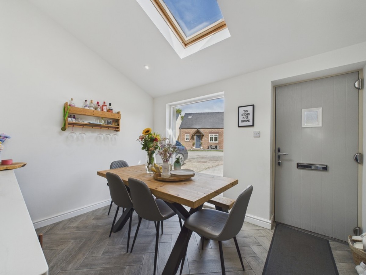 Front Street, Treeton