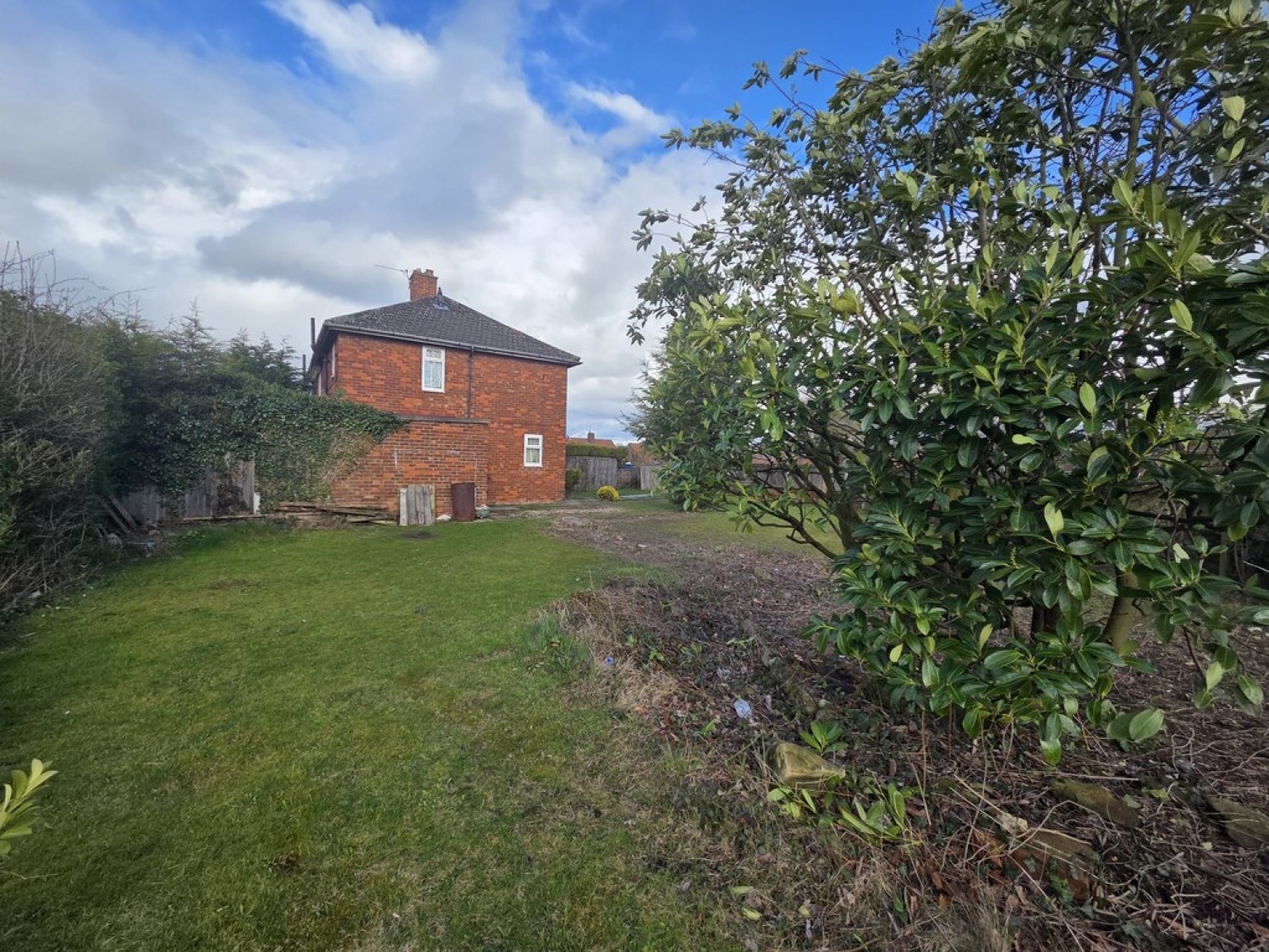 3 bedroom House for Auction St Leonards Avenue, Thrybergh