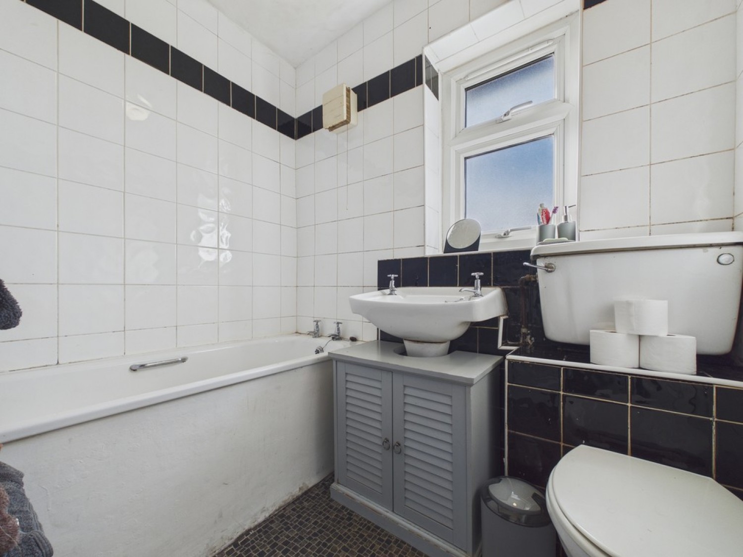 3 bedroom House for Auction St Leonards Avenue, Thrybergh