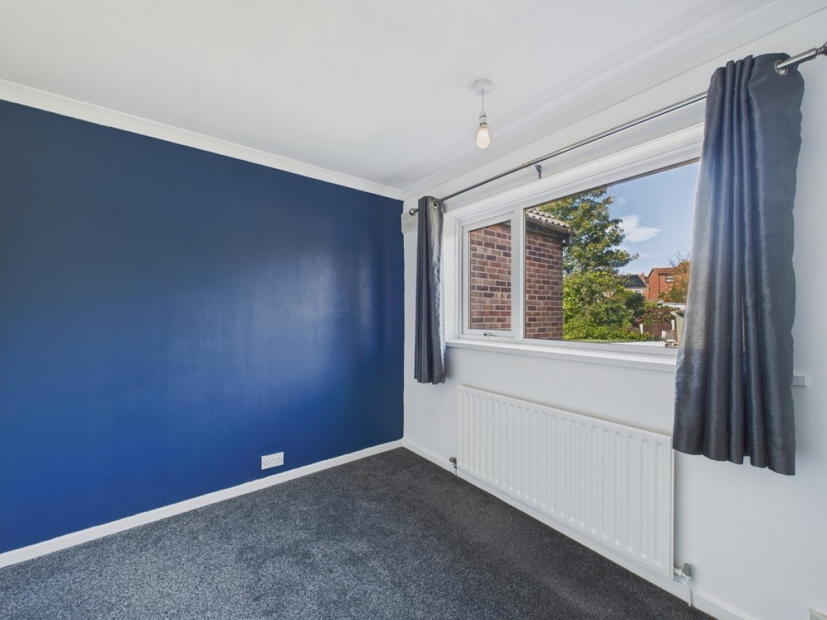 Saville Road, Whiston