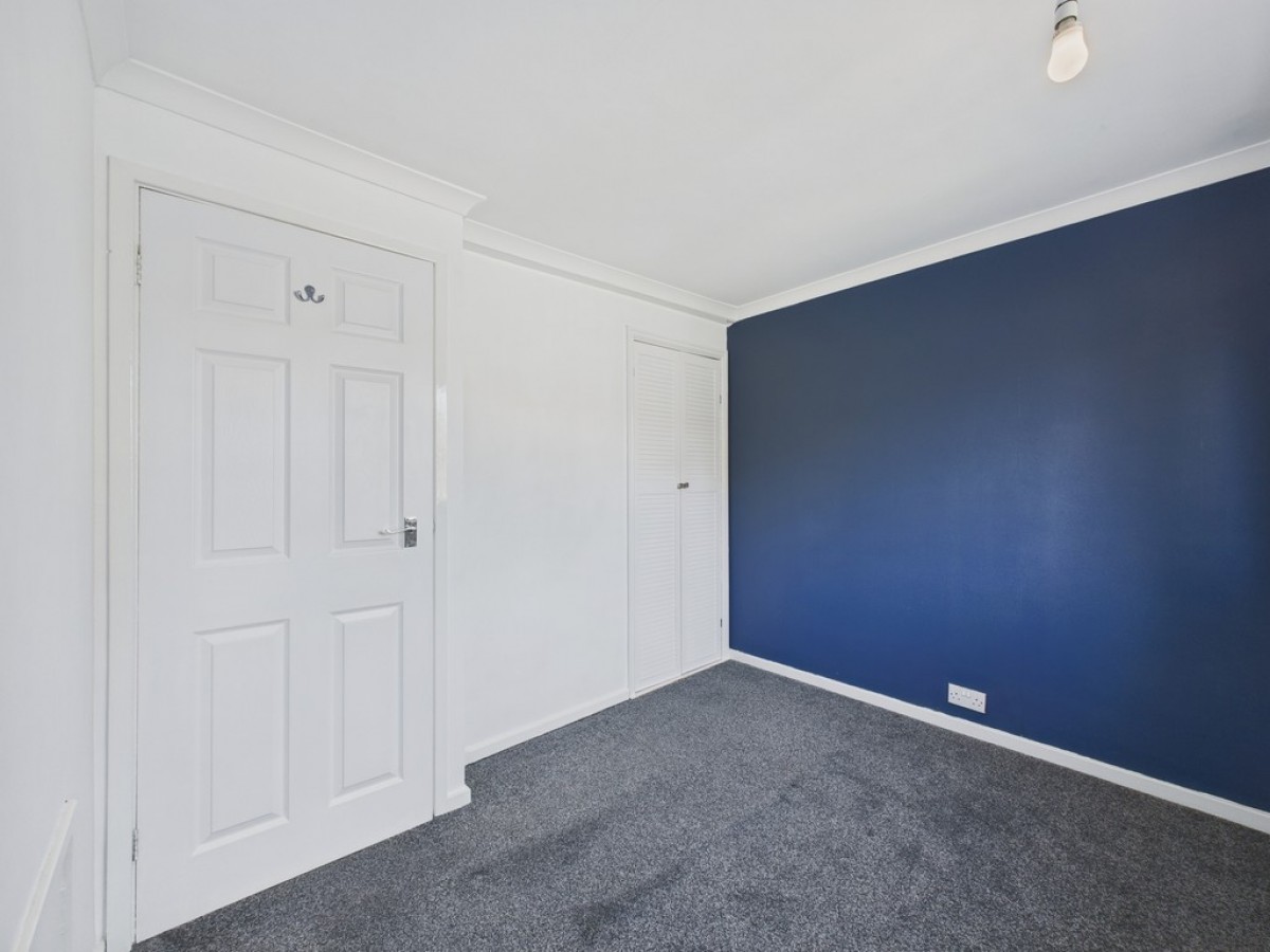 Saville Road, Whiston