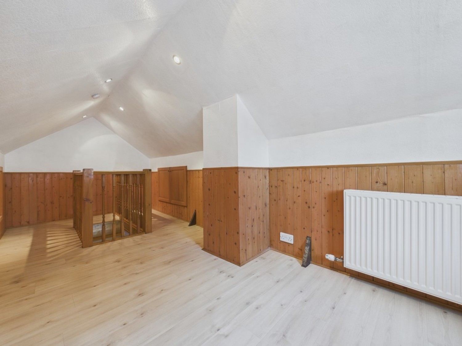 2 bedroom House for Sale Saville Road, Whiston